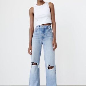 Zara Highwaisted Wide leg ripped jeans